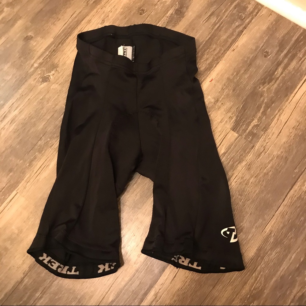 Trek compression bicycling shorts YM